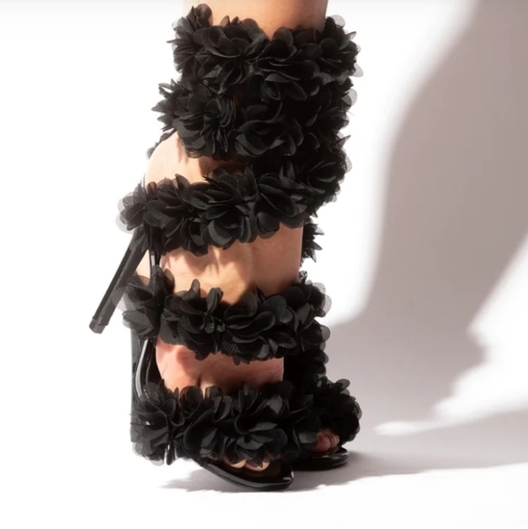 Open toe heels - Picture 4 of 5